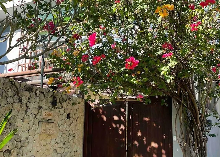 Bougenvilla With Private Pool ヴィラ ヌサドゥア